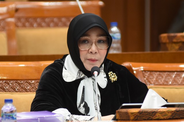Anggota Komisi X DPR Illiza Sa'aduddin Djamal saat mengikuti Rapat Kerja Komisi X DPR dengan Menteri Pemuda dan Olahraga Dito Ariotedjo saat membahas RKA K/L TA 2024 di Gedung Nusantara I, Senayan, Jakarta, Selasa (6/8/2023). Foto: Dep/nr