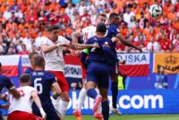 laga Polandia vs Belanda di Euro 2024 di Volksparkstadion, Minggu (16/06/2024).