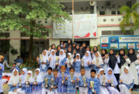 Ilustrasi -Sejumlah siswa