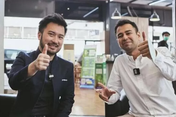 Raffi Ahmad foto bersama dalam suatu agenda (Gambar: Tangkapan Layar Instagram @_rudysalim)