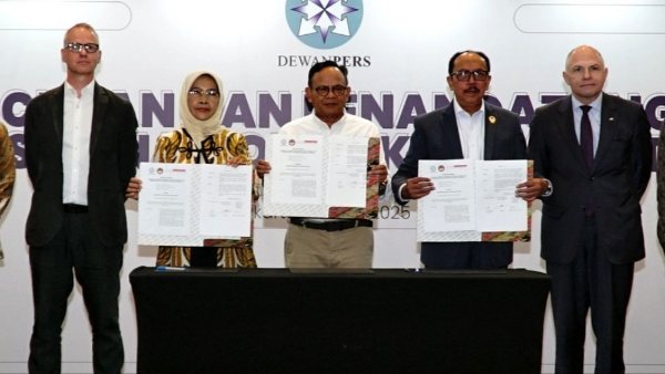 Penandatanganan Nota Kesepahaman antara Dewan Pers, LPSK dan Komnas Perempuan di Jakarta, Selasa (24/6/2025.(Foto: Dok.Dewan Pers?