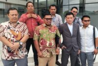 Kuasa hukum Li Sam Ronyu menyampaikan keterangan pers di Mapolres Tangerang Kota, Rabu (11/6/2025).(Foto:ist