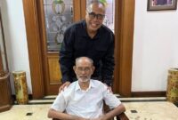 Ketua Umum DePA-RI, Dr. TM Luthfi Yazid, SH, LLM, sahabat dekat eks Jaksa Agung RI Abdul Rahman Saleh (Bang Arman) biasa bersilaturahim dengan Abdul Rahman Saleh di rumahnya di Pejaten Jakarta Selatan. Mantan Jaksa Agung RI itu wafat hari Jumat 4 Juli 2025 (Foto: Dok.Pribadi).