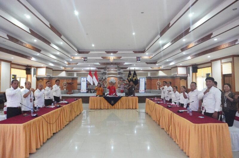 Kanwil Kemenkum Bali menggelar kegiatan Penguatan Tugas dan Fungsi P3K Paruh Waktu yang digelar di Ruang Darmawangsa, Denpasar, Selasa (14/10/2025).(Foto: Kemenkum Bali)