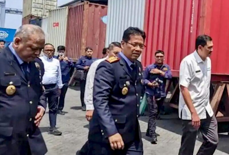 Menkeu Purbaya Yudhi Sadewa melakukan sidak ke Pelabuhan Tanjung Priok, Jakarta Utara, Senin (13/10/2025).(Foto: istimewa)