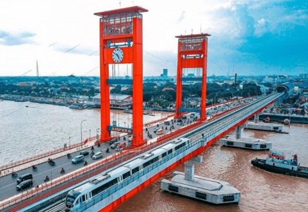 Jembatan Ampera Kota Palembang, Sumsel.(Foto:net)