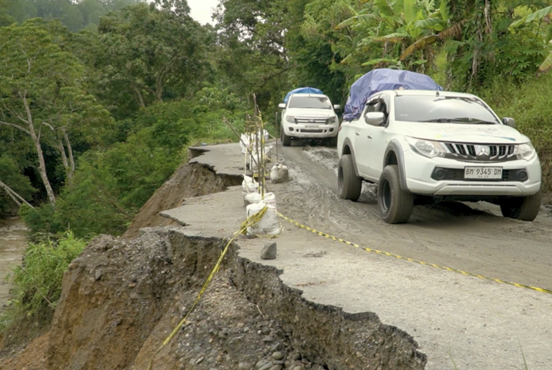 PTPN IV PalmCo kembali menyalurkan bantuan bagi warga terdampak banjir dan longsor di Kabupaten Lima Puluh Kota, Sumbar.(Foto: Dok.PTPN IV PalmCo)