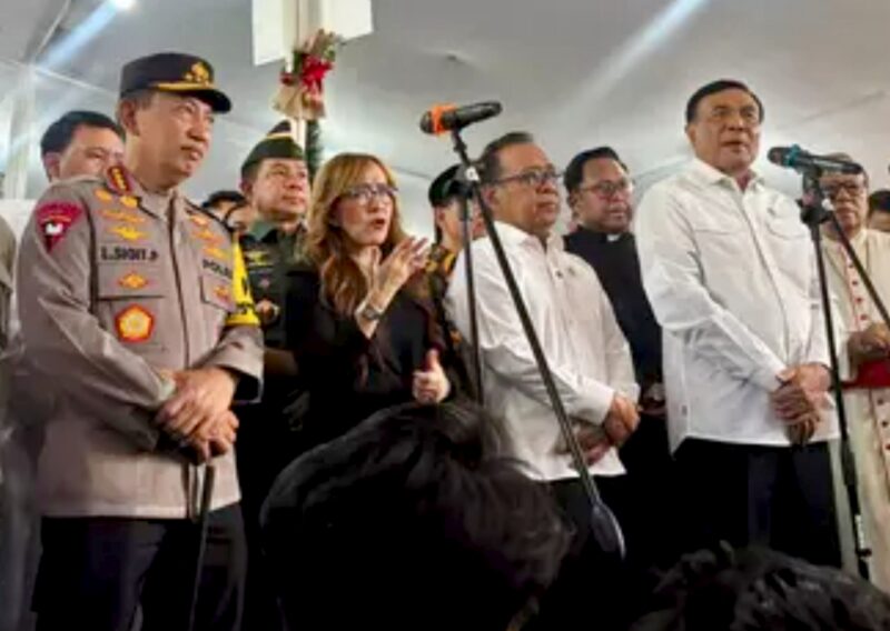 Kapolri Jenderal Pol Listyo Sigit Prabowo saat konferensi pers di Gereja Katedral Jakarta, Rabu (24/12/2025).(Foto: istimewa)