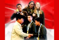 Presiden Prabowo menyerahkan bonus bagi atlet peraih medali emas SEA Games 2025.(Foto: Dok.Kemenpora)