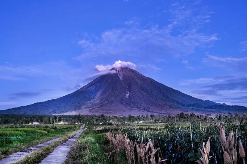 FOTO: id.wikipedia.org/wiki/Letusan_Gunung_Semeru_2021