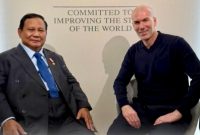Presiden Prabowo bersama Zinedine Zidane di Davos Swiss, Kamis (22/1/2026).(Foto: Dok.Astacita)