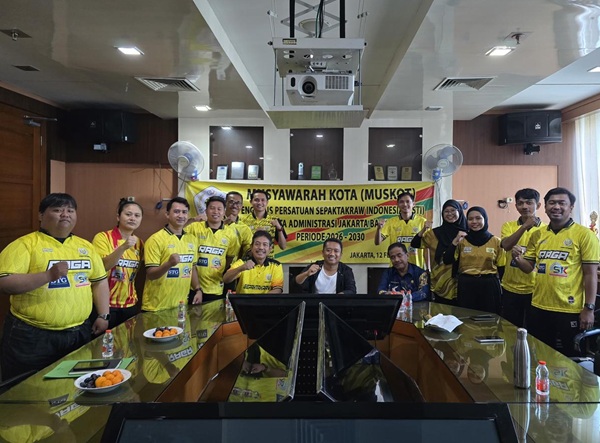Dr. Diding Wahyudin, S.Pd., M.Si., terpilih sebagai Ketua Persatuan Sepak Takraw Indonesia Jakarta Barat (PSTI Jakbar) periode 2026 - 2030 dalam Musyawarah Kota (Muskot) yang digelar Kamis (12/2/2026).(Foto: Dok. Humas PSTI Jakbar)