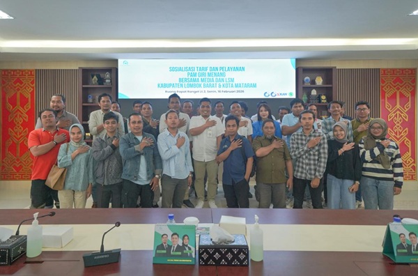 PAM Giri Menang menggelar focus group discussion (FGD) bertema “Tarif dan Perbaikan Pelayanan” di Aula Kantor PAM Giri Menang, Senin (16/2/2026).(Foto: Humas PAM Giri Menang)
