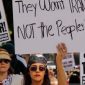 Protes/demo terhadap aksi penyerangan Amerika-Israel terhadap Iran meluas di Amerika, termasuk di Los Angeles California baru-baru ini (ANTARA/Xinhua/Qiu Chen/aa)