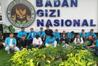 Pengurus DPD KNPI Kabupaten Pandeglang menggelar aksi demonstrasi di kantor Badan Gizi Nasional (BGN) di Jakarta, Jumat (13/3/2026).(Foto: Dok. KNPI Pandeglang)