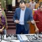 PTPN IV PalmCo memperluas program pemberdayaan UMKM pandai besi sebagai bagian dari penguatan rantai pasok alat panen perkebunan.(Foto: Dok. Humas PTPN IV PalmCo)