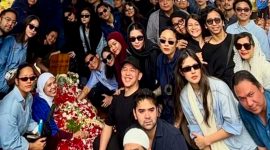 Keluarga, sahabat dan selebritas di makam Vidi Aldiano TPU Tanah Kusir, Jakarta Selatan, Minggu (8/3/2026). (Foto: istimewa)