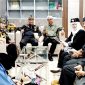 Majelis Adat Sunda Jawa Barat (MASDA Jabar) pimpinan Abah Anton saat audiensi dengan Ketua DPRD, Bucky, di ruang rapat pimpinan DPRD Jawa Barat, Bandung, Jumat (24/4/2026). (Foto: Dok. Masda Jabar)