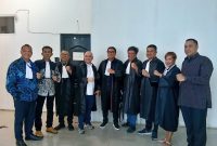 Tim Penasihat Hukum Hendra Sianipar dari DPN Peradi SAI usai sidang di PN Jakarta Utara, Selasa (31/3/2026).(Foto: Fir/ Mercinews.com)