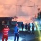 SPBE dan Permukiman warga di Cimuning, Kecamatan Mustika Jaya, Kota Bekasi, Jawa Barat, terbakar pada Rabu (1/4/2026) malam.(Foto: Fad/Mercinews.com)