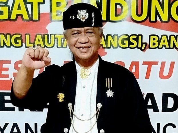 Budayawan Sunda yang juga Ketua Umum Majelis Adat Sunda Abah Anton Charliyan. (Foto: Dok. Pribadi)