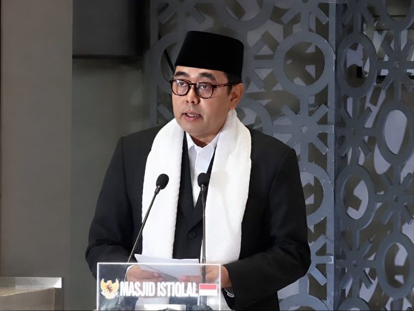 Prof. Dr. Ahmad Tholabi Kharlie, saat menjadi khatib salat Jumat di Masjid Istiqlal Jakarta, Jumat (5/6/2026). (Foto: istimewa)