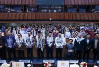 Ketua Badan Kerja Sama Antar Parlemen (BKSAP) DPR RI, Syahrul Aidi Maazat (tengah) saat menghadiri International Muslim Youth Forum (IMYF) 2026 ang mengusung tema Beyond Borders: Muslim Youth Shaping The Future of the Ummah in a Turbulent World di Gedung Nusantara, Kompleks Parlemen, Senayan, Jakarta, Jumat (12/6/2026). (Foto: Dok. BKSAP DPR RI)