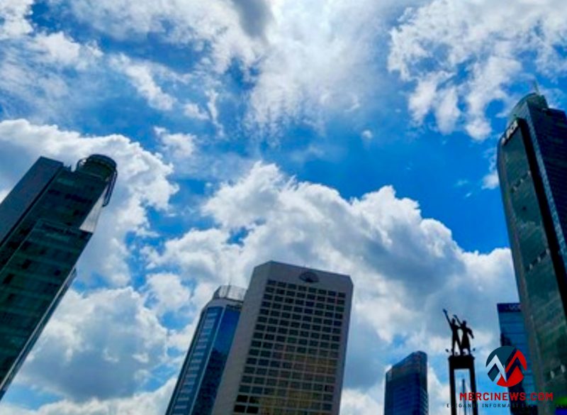 BMKG mengungkapkan penyebab cuaca di Jakarta dan sekitarnya terasa lebih gerah dalam beberapa hari terakhir. (Foto: Dok. Mercinews.com)