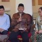 Stafsus Menag RI Gugun Gumilar (tengah) saat menghadiri acara seren taun masyarakat adat Sunda Wiwitan, Kabupaten Kuningan. (Foto: Dok.Pribadi)