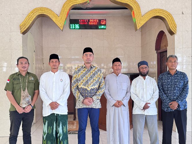 Bantu Pesantren Hidayatullah hingga Umrah Kiai, Gugun Gumilar Puji Toleransi di Manokwari