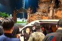 Petugas Imigrasi Ngurah Rai menggagalkan keberangkatan seorang WNA Australia buronan Interpol yang diduga menggunakan paspor Brasil untuk meninggalkan Indonesia melalui Bandara Internasional I Gusti Ngurah Rai, Bali, Sabtu (6/6/2026) malam. (Foto: Mercinews.com/HO-Kanim Ngurah Rai)