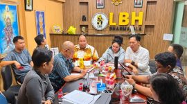 LBH Dharmapala Nusantara menggelar rapat koordinasi di kantor sekretariatnya bilangan Penjaringan, Jakarta Utara, Jumat (19/6/2026) malam. (Foto: Dok. LBH Dharmapala Nusantara)
