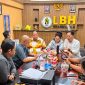 LBH Dharmapala Nusantara menggelar rapat koordinasi di kantor sekretariatnya bilangan Penjaringan, Jakarta Utara, Jumat (19/6/2026) malam. (Foto: Dok. LBH Dharmapala Nusantara)