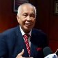 Prof. O.C Kaligis saat menyampaikan keterangan pers peluncuran 