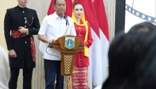 Wali Kota Jakarta Timur, Munjirin, resmi membuka tahapan Pemilihan Abang None Jakarta Timur 2026 di Ruang Pola, Kantor Wali Kota Administrasi Jakarta Timur, Sabtu (6/6/2026). (Foto: Dok. Pemkot Jaktim)