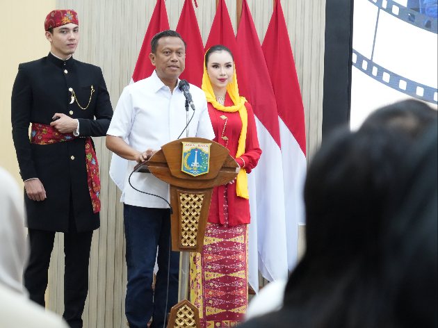 Wali Kota Jakarta Timur, Munjirin, resmi membuka tahapan Pemilihan Abang None Jakarta Timur 2026 di Ruang Pola, Kantor Wali Kota Administrasi Jakarta Timur, Sabtu (6/6/2026). (Foto: Dok. Pemkot Jaktim)