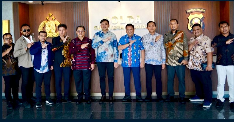 PTPN IV dan Polda Sumsel perkuat sinergi terkait pengamanan aset perkebunan sawit serta pemberantasan pencurian sawit. (Foto: Dok. PTPN IV)