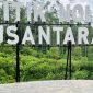 Presiden Jokowi saat meninjau pembangunan infrastruktur kawasan Ibu Kota Nusantara (IKN), di Kabupaten Penajam Paser Utara, Kaltim, Selasa, 25 Oktober 2022. (Foto: Dok. BPMI Setpres) 