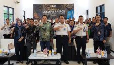 Kantor Imigrasi Kelas II Non TPI Ponorogo resmi membuka layanan permohonan paspor bagi Calon Pekerja Migran Indonesia (CPMI) di Layanan Terpadu Satu Atap (LTSA) Kabupaten Ponorogo yang berada di Dinas Tenaga Kerja Kabupaten Ponorogo, Jawa Timur, Jumat (10/7/2026). (Foto: Dok. Humas Kanim Ponorogo)