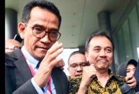 Roy Suryo didampingi kuasa hukumnya Refly Harun. (Foto: istimewa)