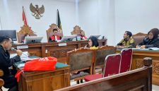 Sidang perkara dugaan pencemaran nama baik dengan terdakwa Pendiri Yayasan Rumah Singgah Cat Lover in the World (Clow), Wahyu Winono alias Bimbim (38) di Pengadilan Negeri (PN) Jakarta Selatan, Rabu (8/7/2026). (Foto: ist)