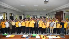 Konsolidasi perdana jajaran pengurus DPD Partai Golkar Sumsel masa bakti 2025-2030 di Aula DPD Partai Golkar Sumsel, Palembang, Minggu (30/8/2026). (Foto: istimewa)