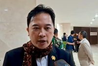 Anggota DPRD DKI Jakarta Fraksi PSI Kevin Wu saat menyampaikan keterangan pers di Jakarta, Selasa (4/8/2026). (Foto: ist)