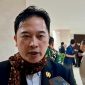 Anggota DPRD DKI Jakarta Fraksi PSI Kevin Wu saat menyampaikan keterangan pers di Jakarta, Selasa (4/8/2026). (Foto: ist)