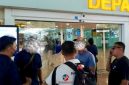 Imigrasi Denpasar mengawal ketat proses deportasi WNA China berinisial JZ di Bandara Internasional I Gusti Ngurah Rai Bali, Senin (7/9/2026). (Foto: Mercinews.com/HO-Kanim Denpasar)
