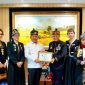 Pengurus Majelis Adat Sunda (MASDA) Jabar bersama KSP Dudung Abdurachman di Bina Graha Jakarta, Kamis (24/9/2026). (Foto: Dok. Masda Jabar)