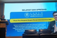 Gubernur Lemhannas RI Ace Hasan Syadzily saat menyampaikan materi paparan pada Rapat Kerja Nasional Forum Wartawan Kebangsaan (FWK) di Jakarta, Sabtu (24/10/2026). (Foto: Istimewa)