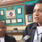 Kuasa Hukum RU menyampaikan keterangan pers kepada awak media di PN Denpasar, Kamis (15/10/2026). (Foto: istimewa)